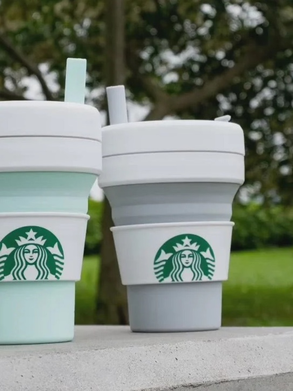 Starbucks Grey and White Collapsible Reusable Cup
